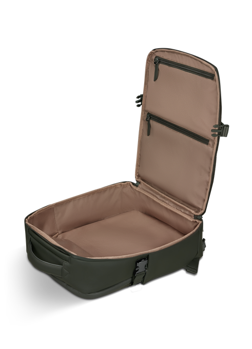 Lost In Berlin Backpack Pro 16"