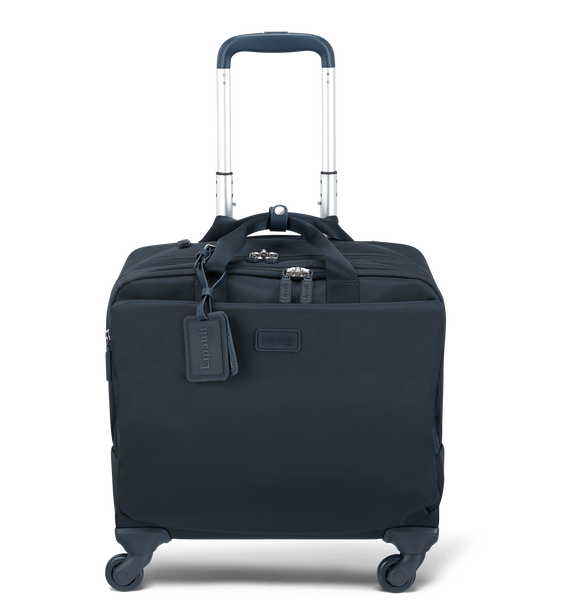 Pilot bag on wheels deals