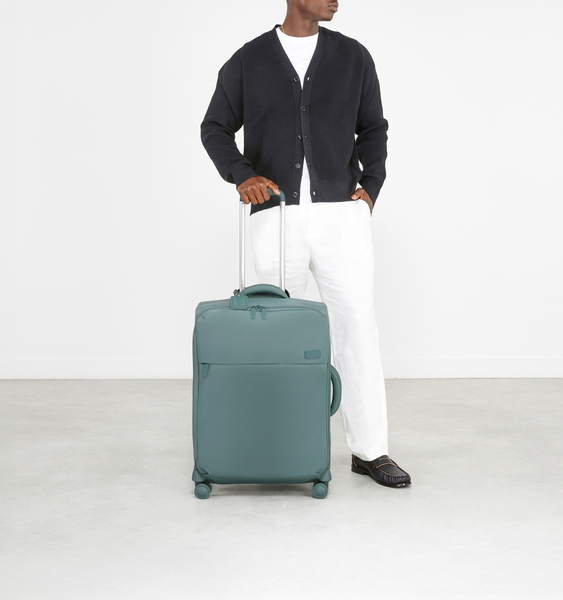 Plume Medium trip suitcase 63cm