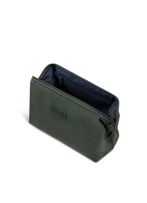 Plume Accessoires Toilet Kit Green Lipault UK