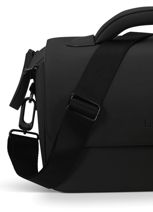 Lipault Lost In Berlin Neo Vanity 2.0  Black Lipault Lost In Berlin Neo Vanity 2.0  Black