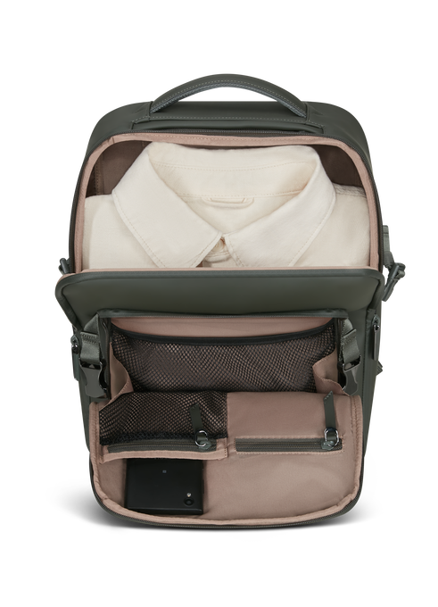 Lost In Berlin Backpack Pro 16"