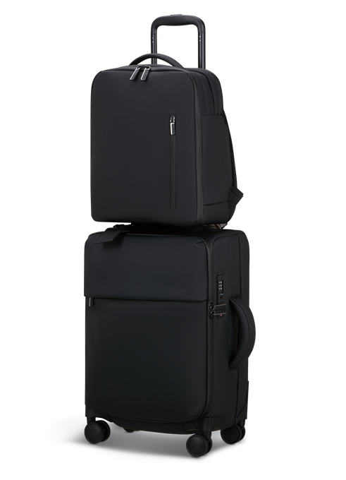 Lost In Berlin Travel Backpack Light 15.6"