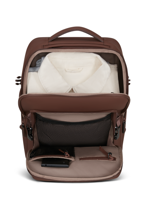Lost In Berlin Backpack Pro 16"