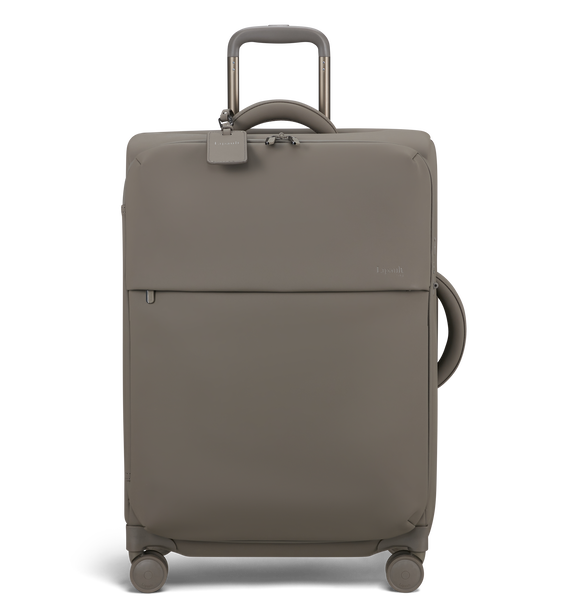 Lost In Berlin Medium trip suitcase 63cm Lost In Berlin Medium trip suitcase 63cm