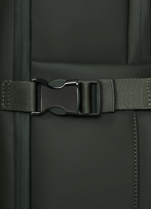 Lost In Berlin Backpack Pro 16"