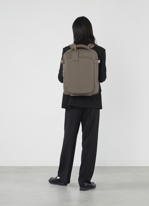 Lipault Lost In Berlin Backpack Pro With Wheels  Ash Stone Lipault Lost In Berlin Backpack Pro With Wheels  Ash Stone